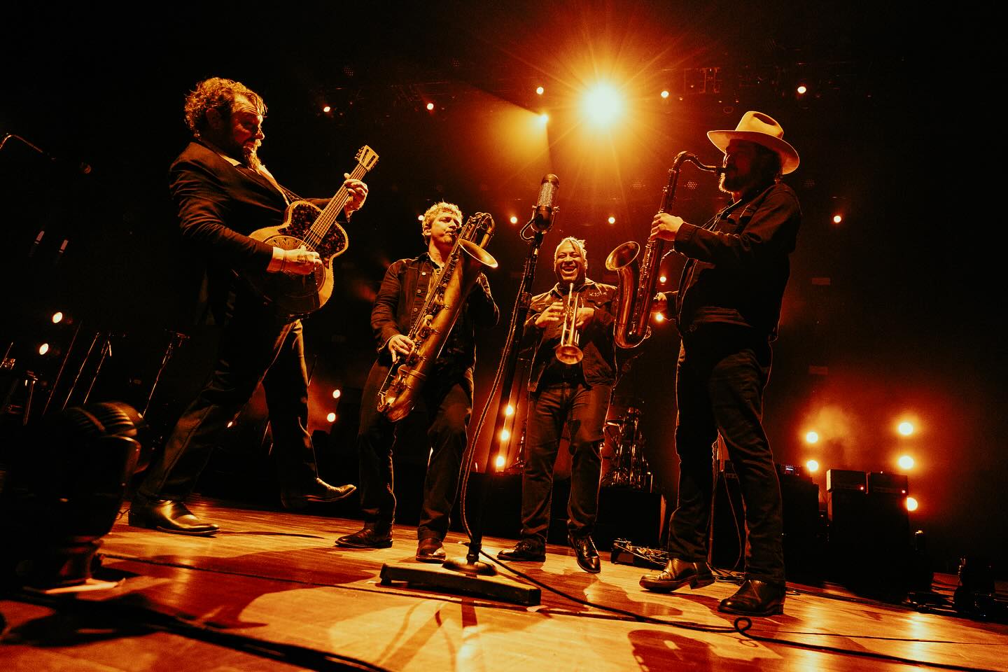 Nathaniel Rateliff & The Night Sweats